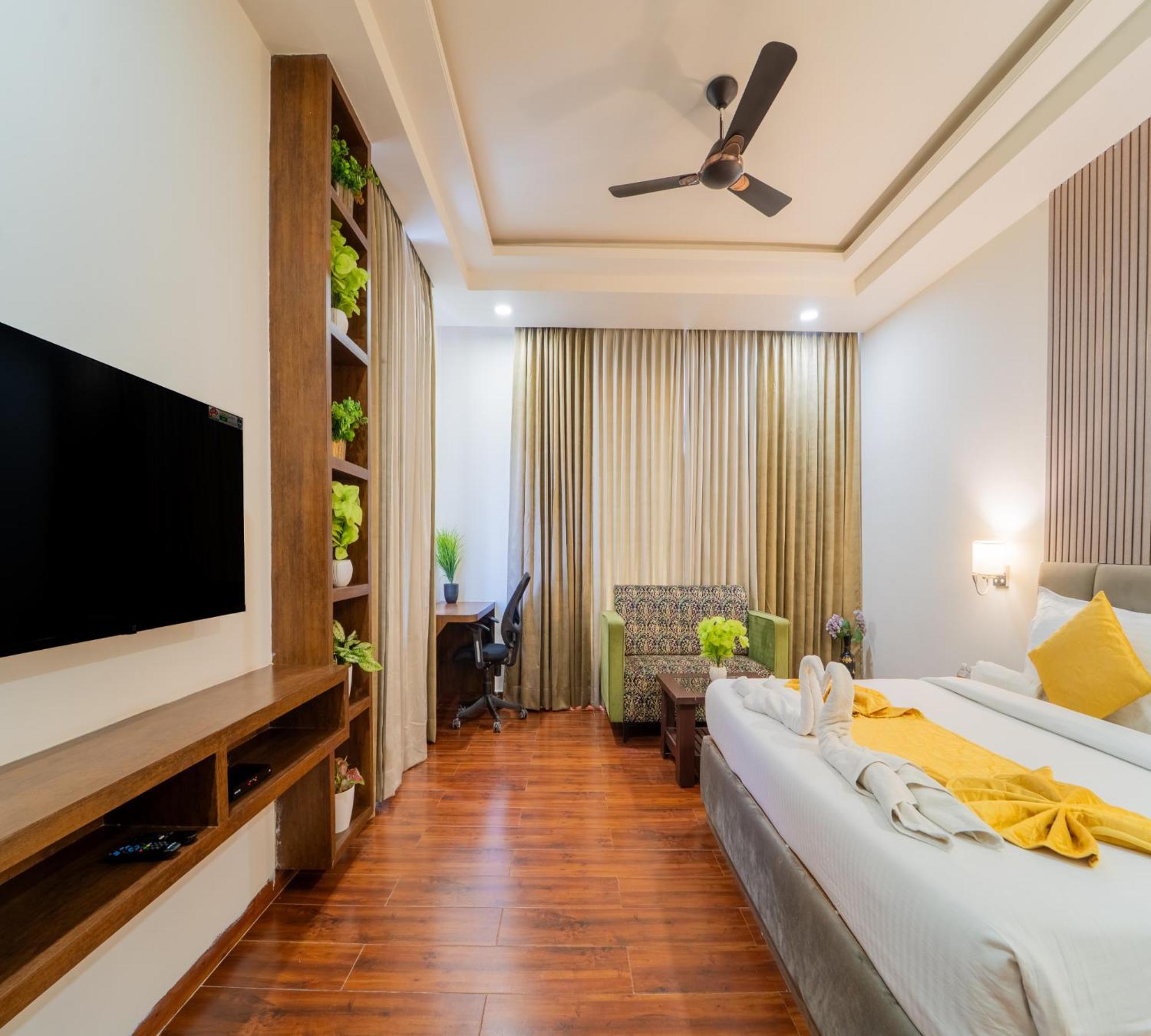 Hotel The Jewels 4*