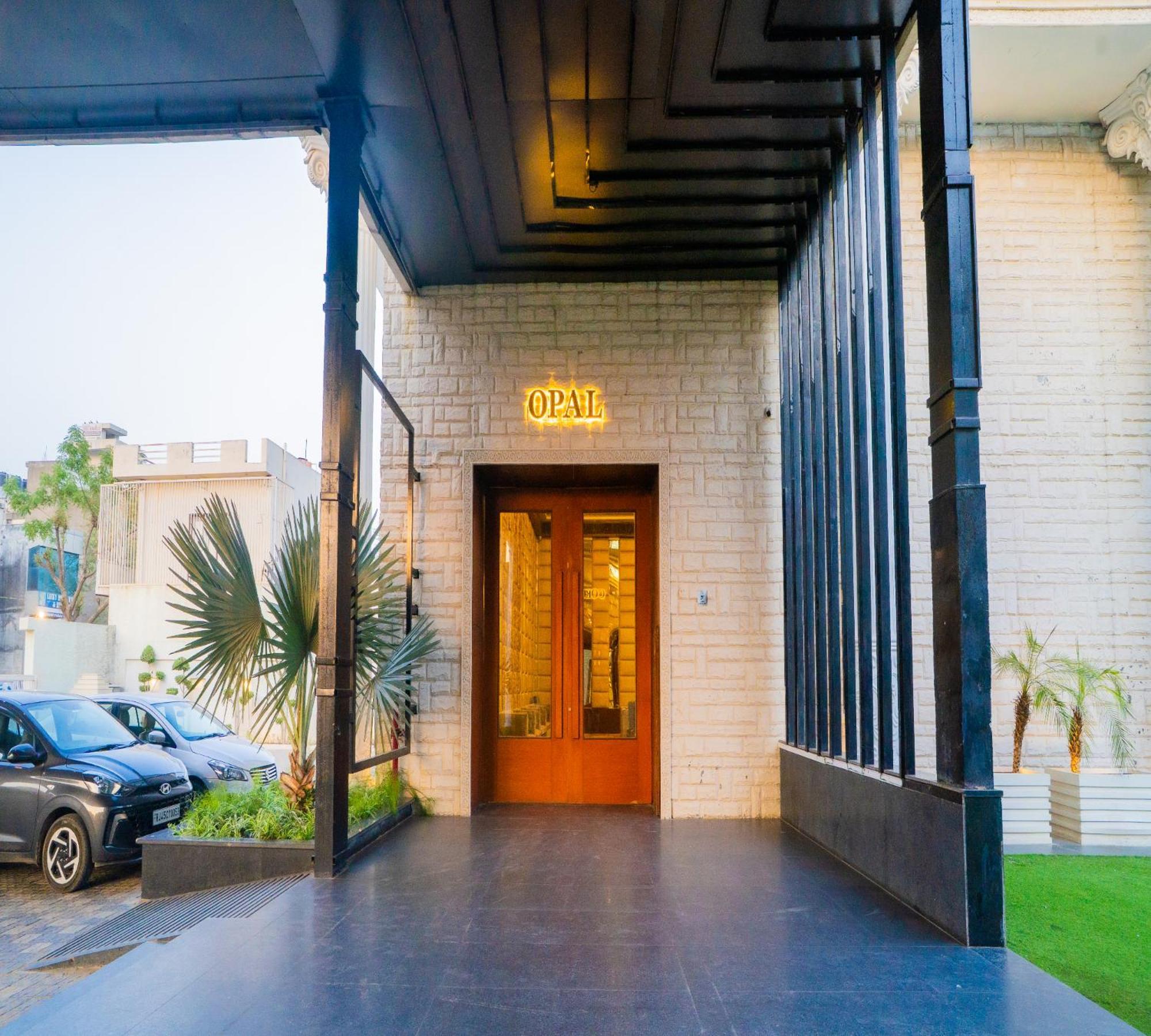 The Jewels Hotel Jaipur