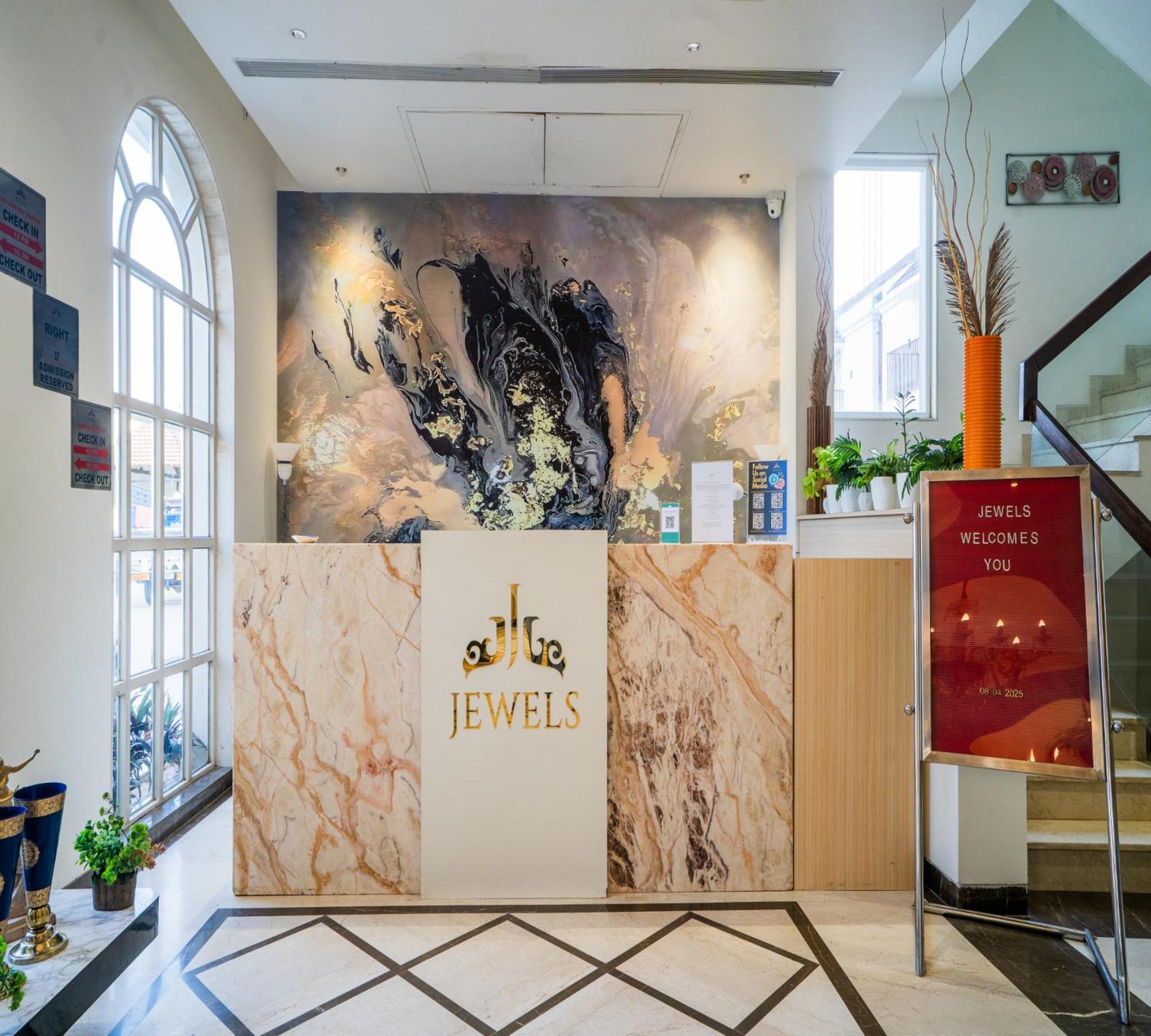 Hotel The Jewels Jaipur